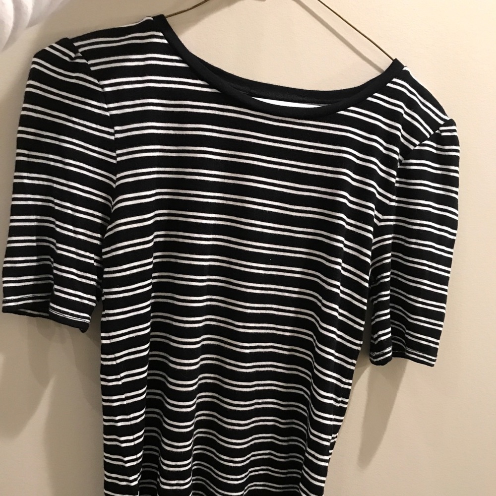 Black and white striped t-shirt